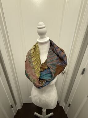Collection Eighteen Infinity Scarf Abstract Geometric Brown Blue Lightweight